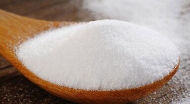 soda for treating nail fungus